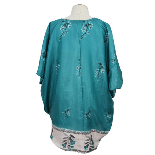BWM164 - Batwing Top