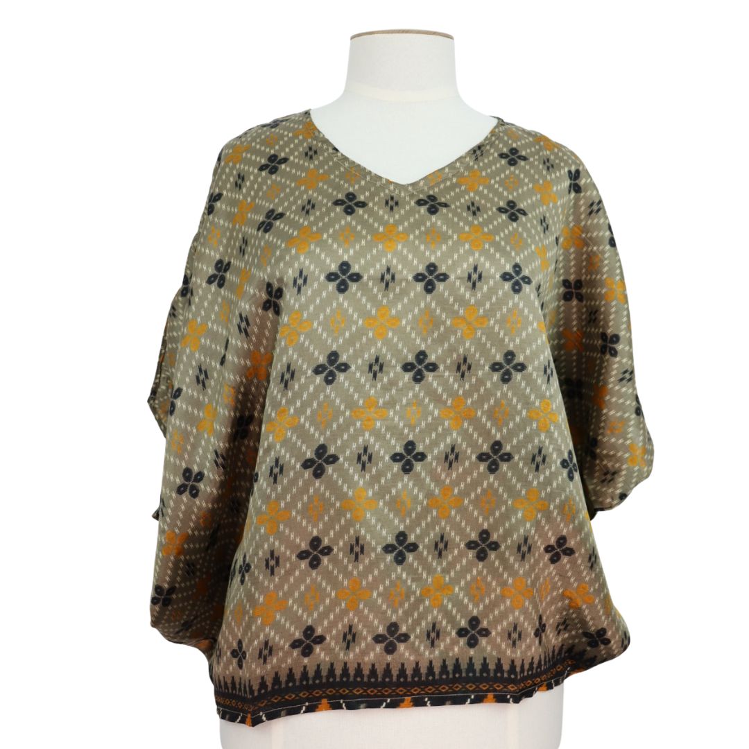 BWSM111 - Batwing Top