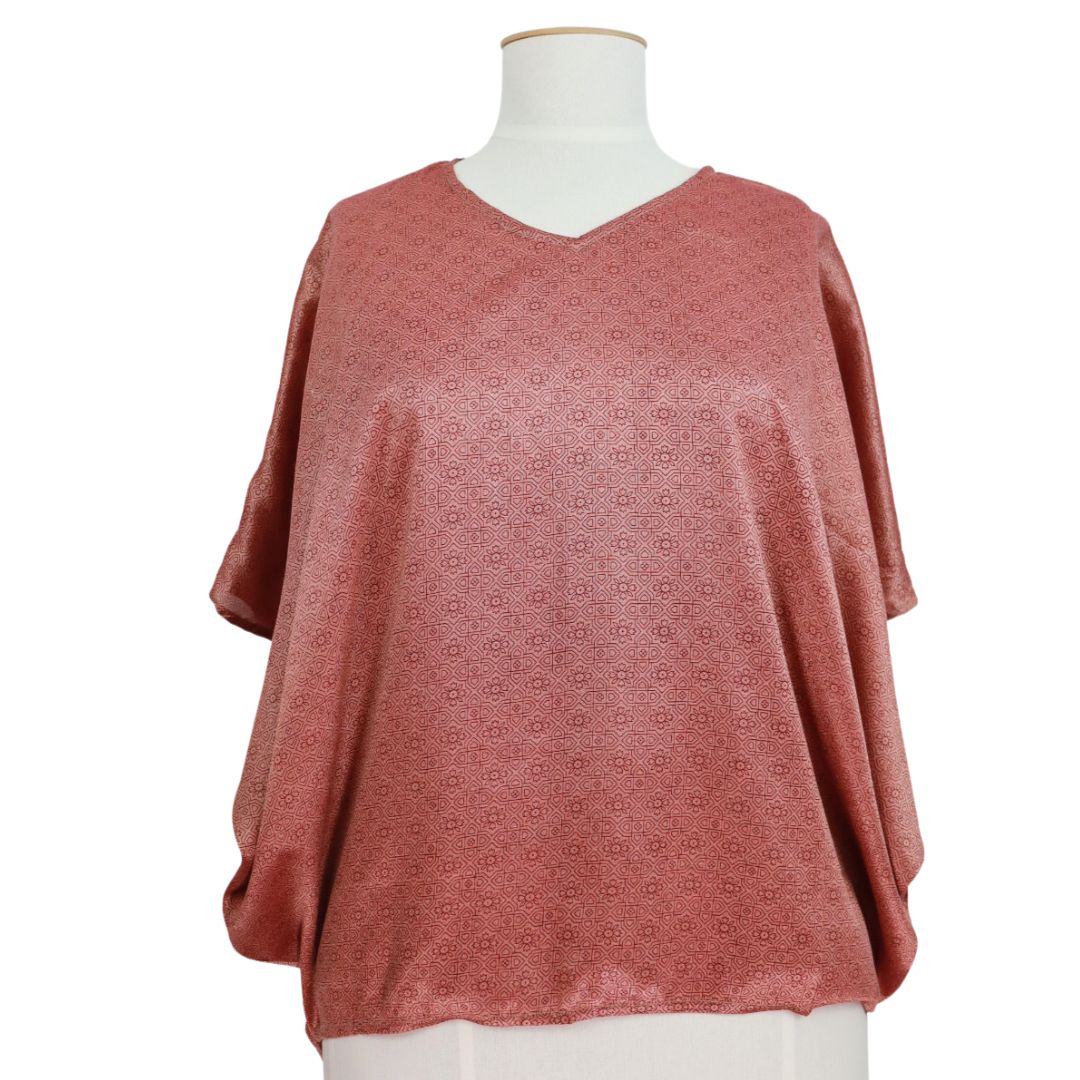 BWXXL114 - BATWING TOP