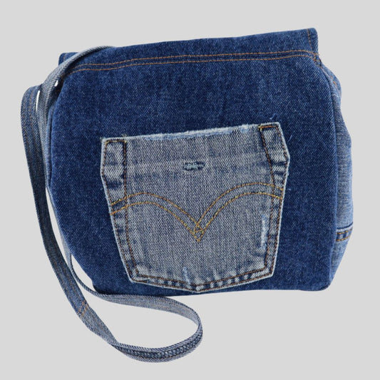 DBA07 - ALICE - Levi Strauss