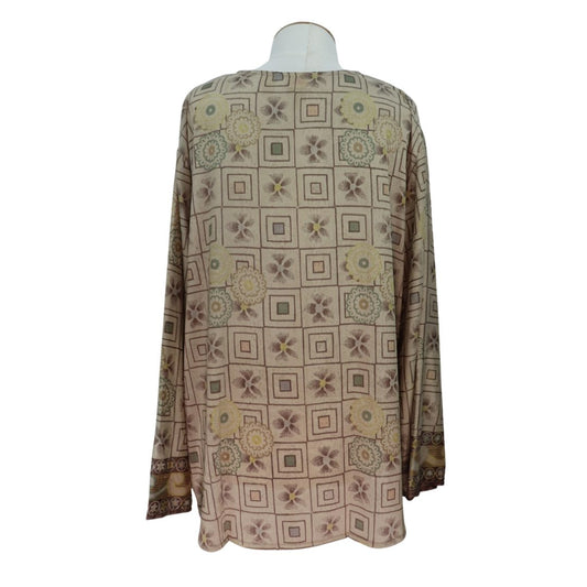 LTM47 - Long Sleeve Top