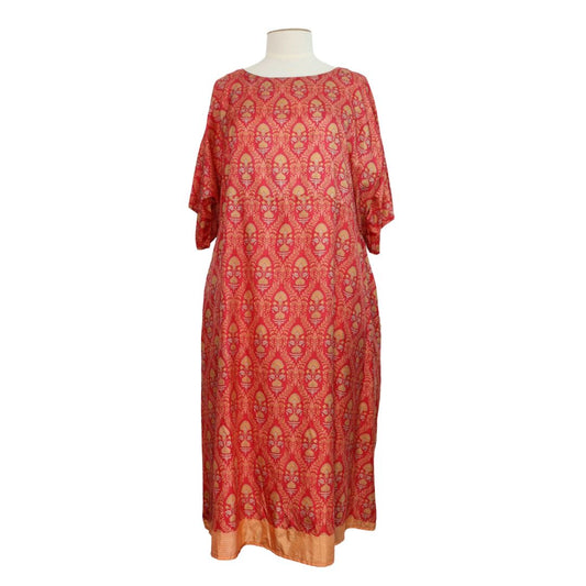 SDM18 - Sandy Dress