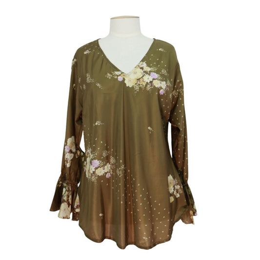 KBM13 - Prince Cuff Blouse