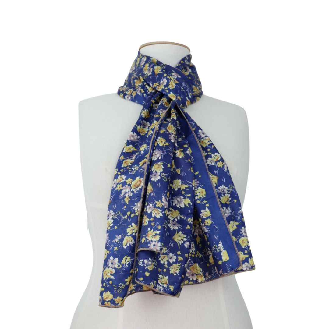 S538 - SCARF
