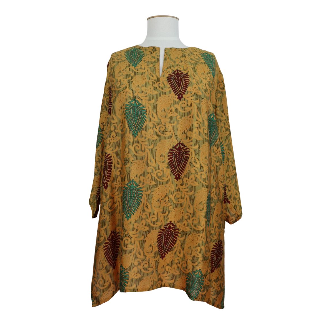 TVXXL48 - TUNIC 22-24 V NECK