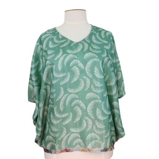 BWS121 - Batwing Top