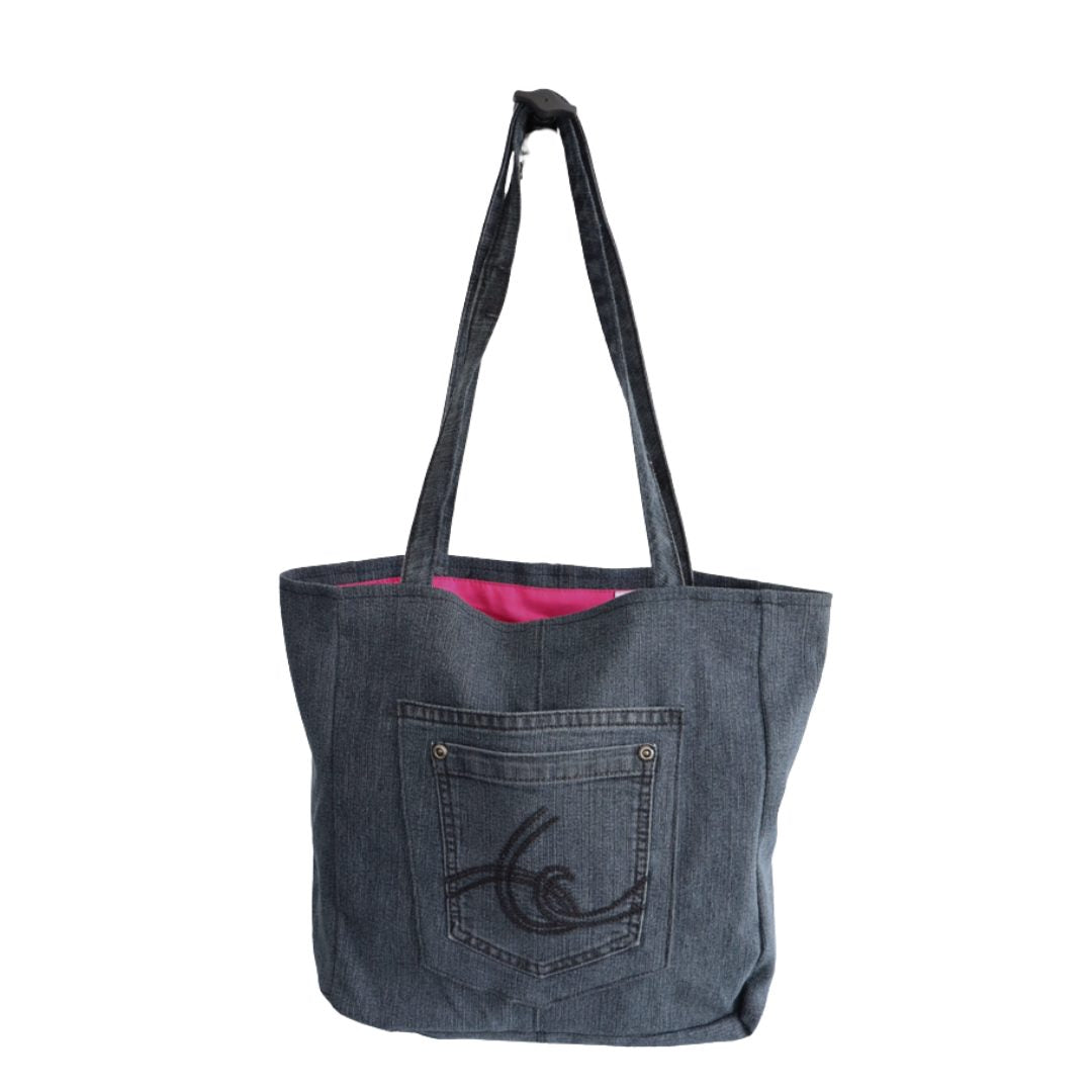 DBT08 - Small Tote