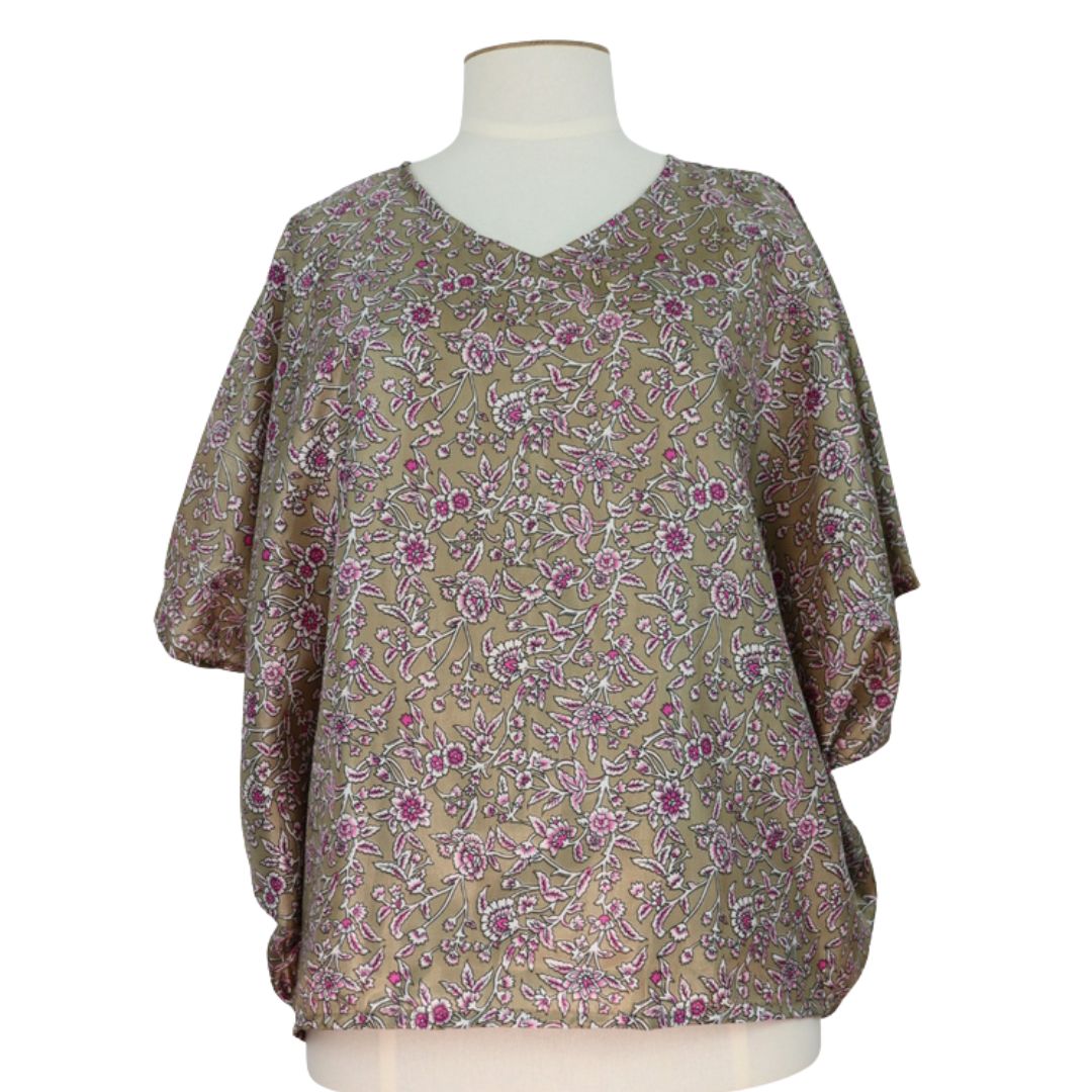 BWM160 - Batwing Top