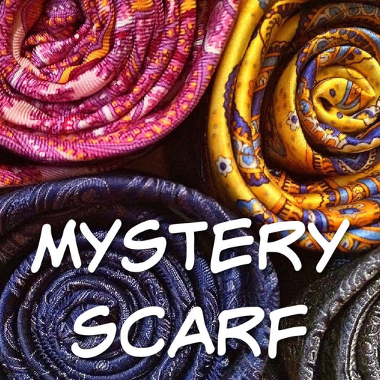 S406 - MYSTERY SCARF