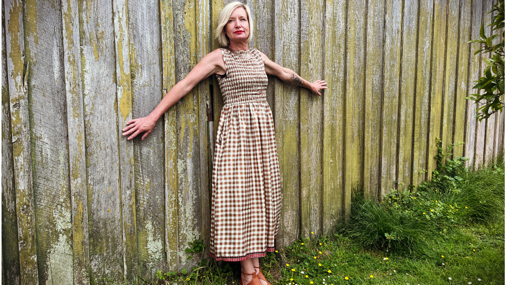 POPPY DRESSES 22-24, US 18-20 – Amy & Ella