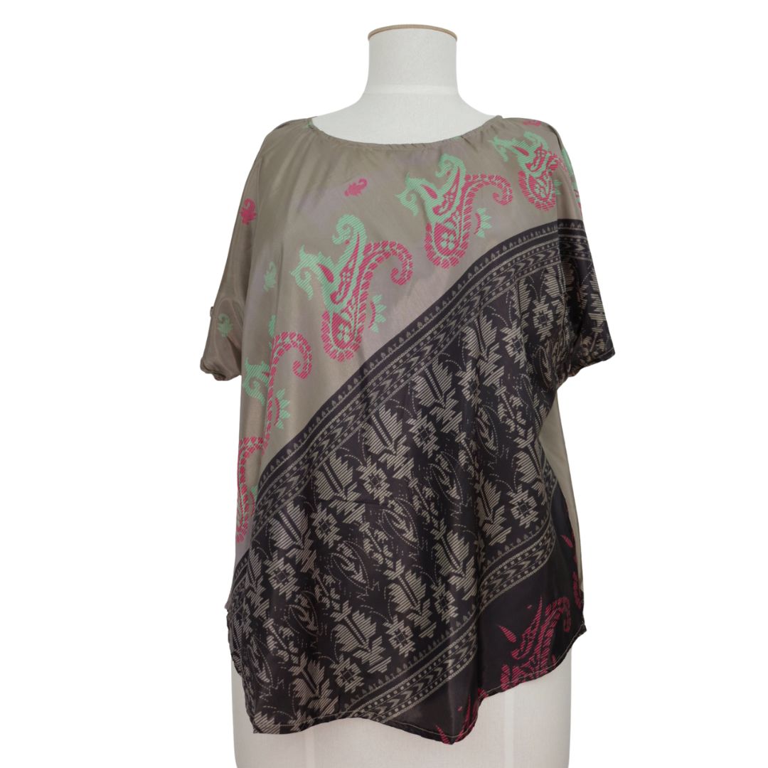 RTXL96 - Round Neck Top