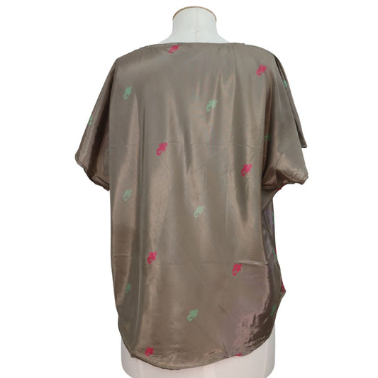 RTXL96 - Round Neck Top