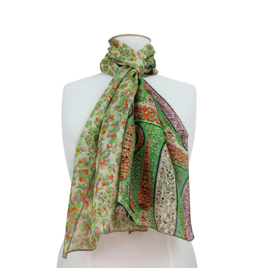 S560 - Scarf