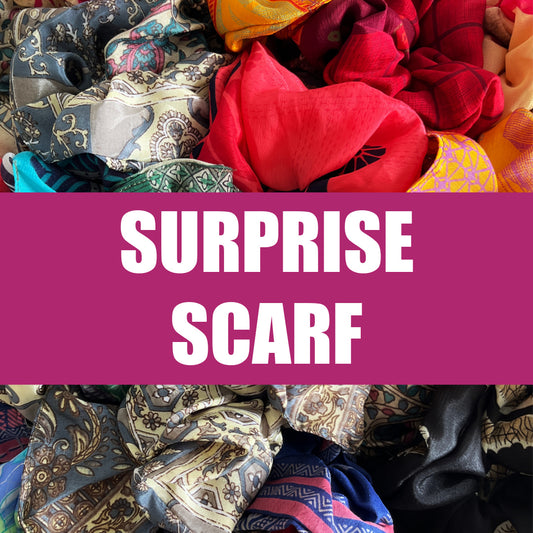 SURPRISE SCARF
