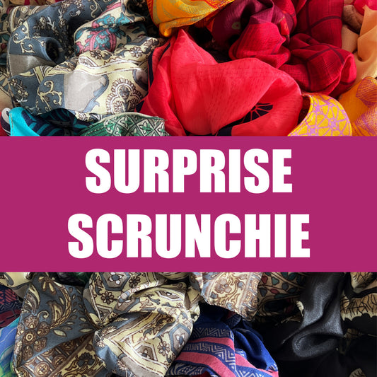 SURPRISE SCRUNCHIE