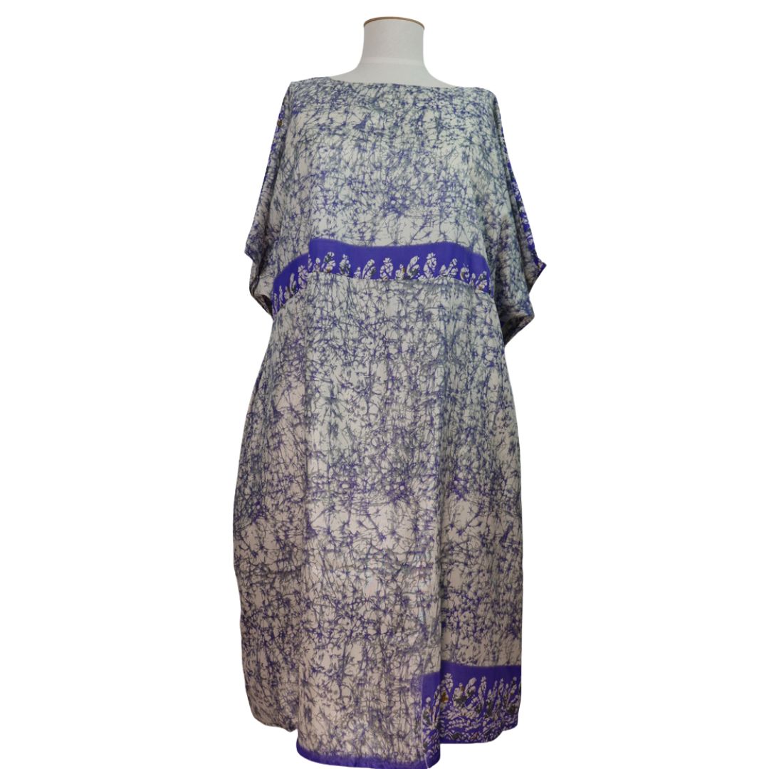 SDXL12 - Sandy Dress