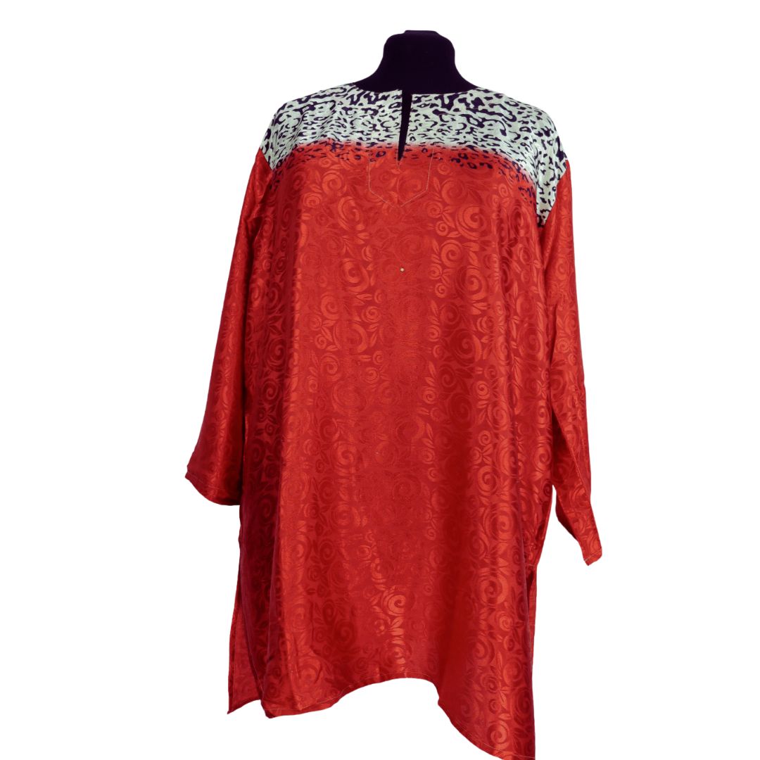 TVXXL107 - TUNIC 22-24 V NECK (US 18-20)