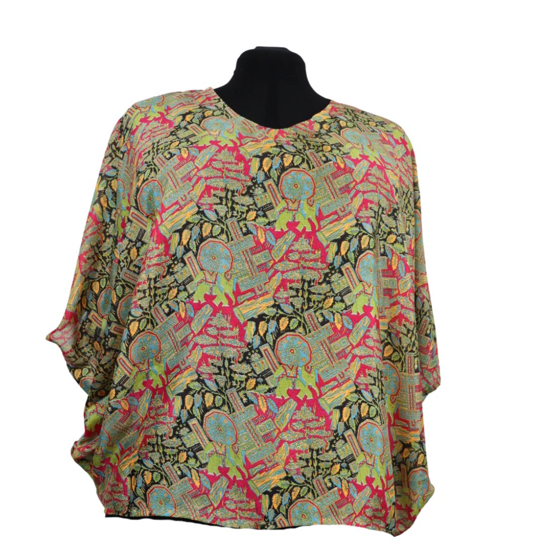 BWLXL91 BATWING TOP 18-20 (US 14-16)