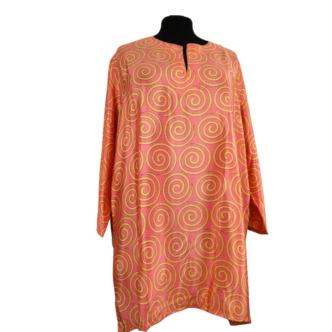 TVXXL74 - TUNIC 22-24 V NECK