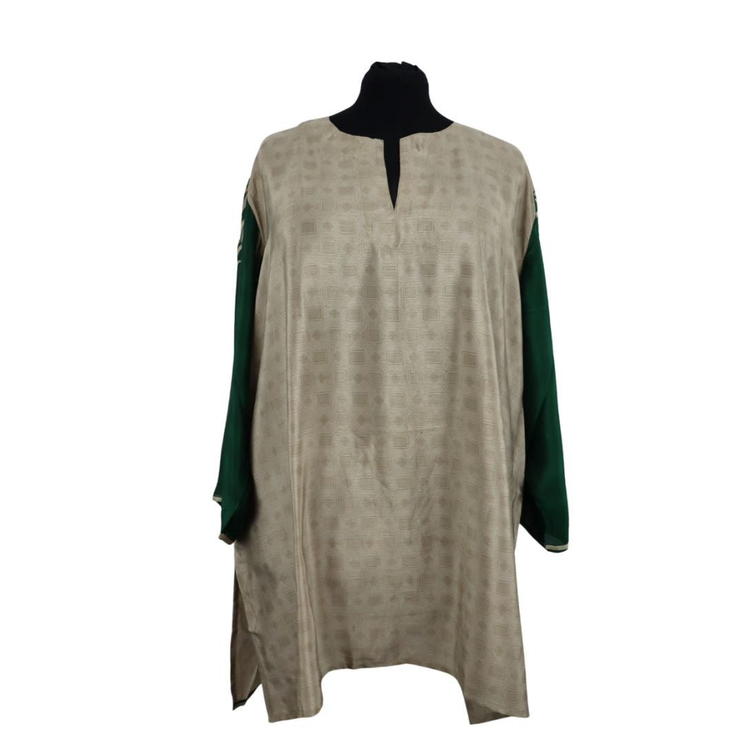 TVXXL87 - TUNIC 22-24 V NECK (US 18-20)