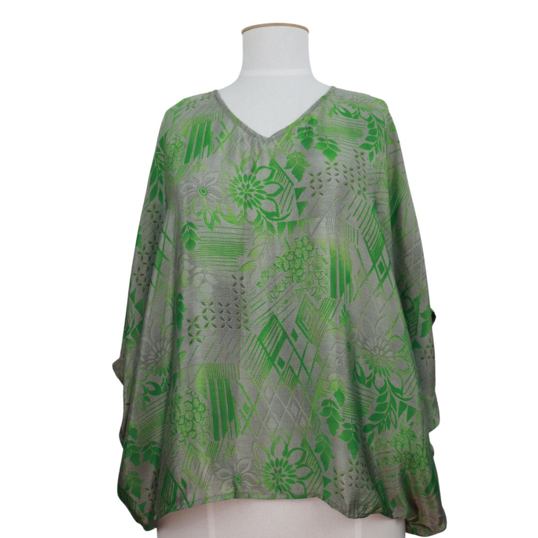 BWXXX49 - BATWING TOP