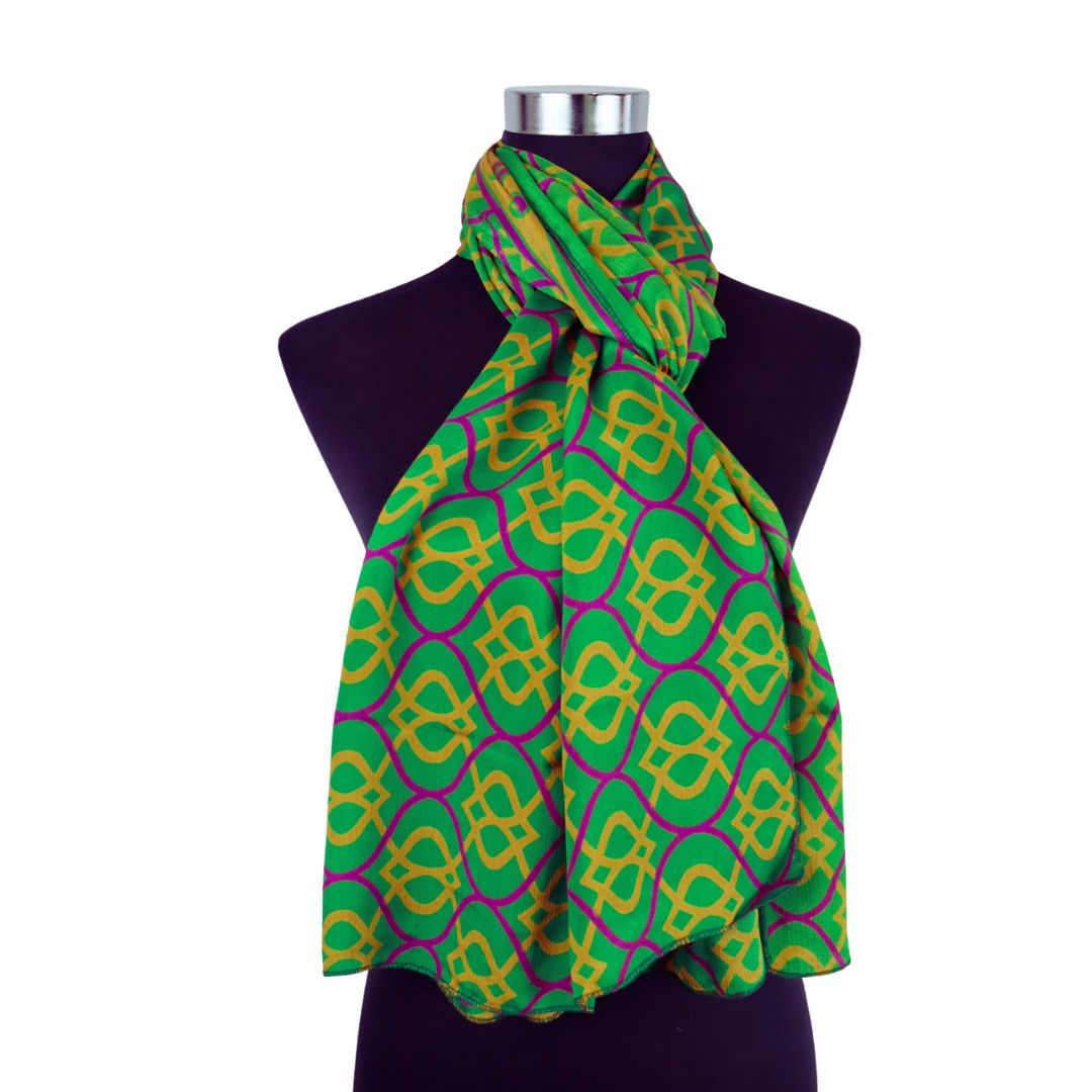 S437 - SCARF