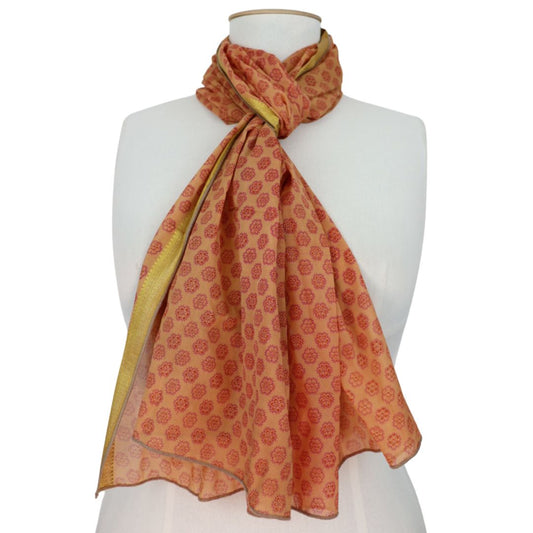 S556 - Scarf