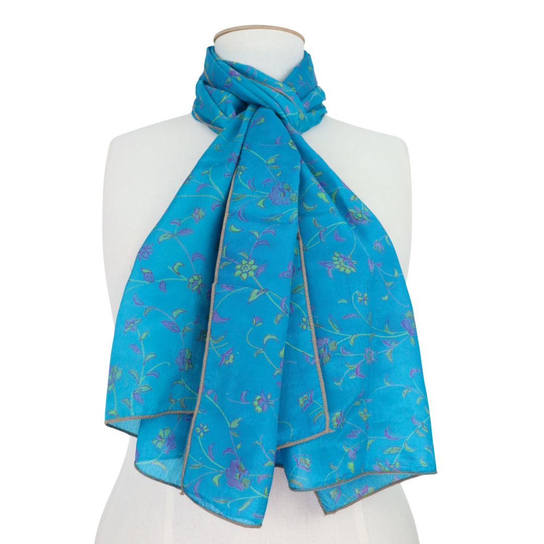 S548 - SCARF