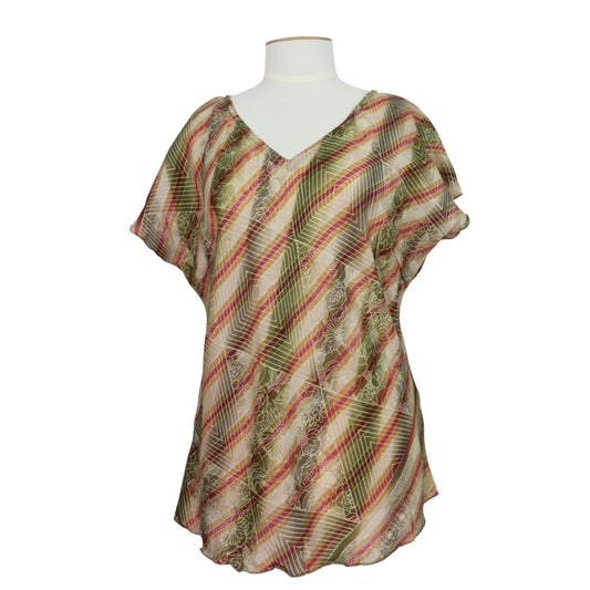 VTS32 - V NECK TOP