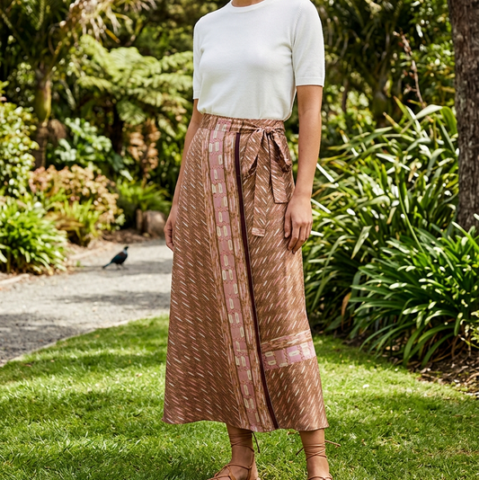 WRL292 - Long Skirt