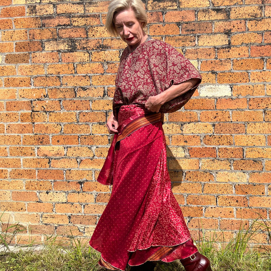 BWSM84 - BATWING TOP