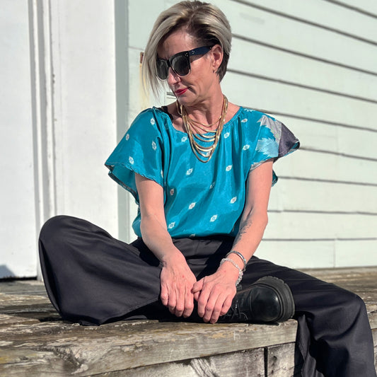 RTS107 - ROUND NECK TOP